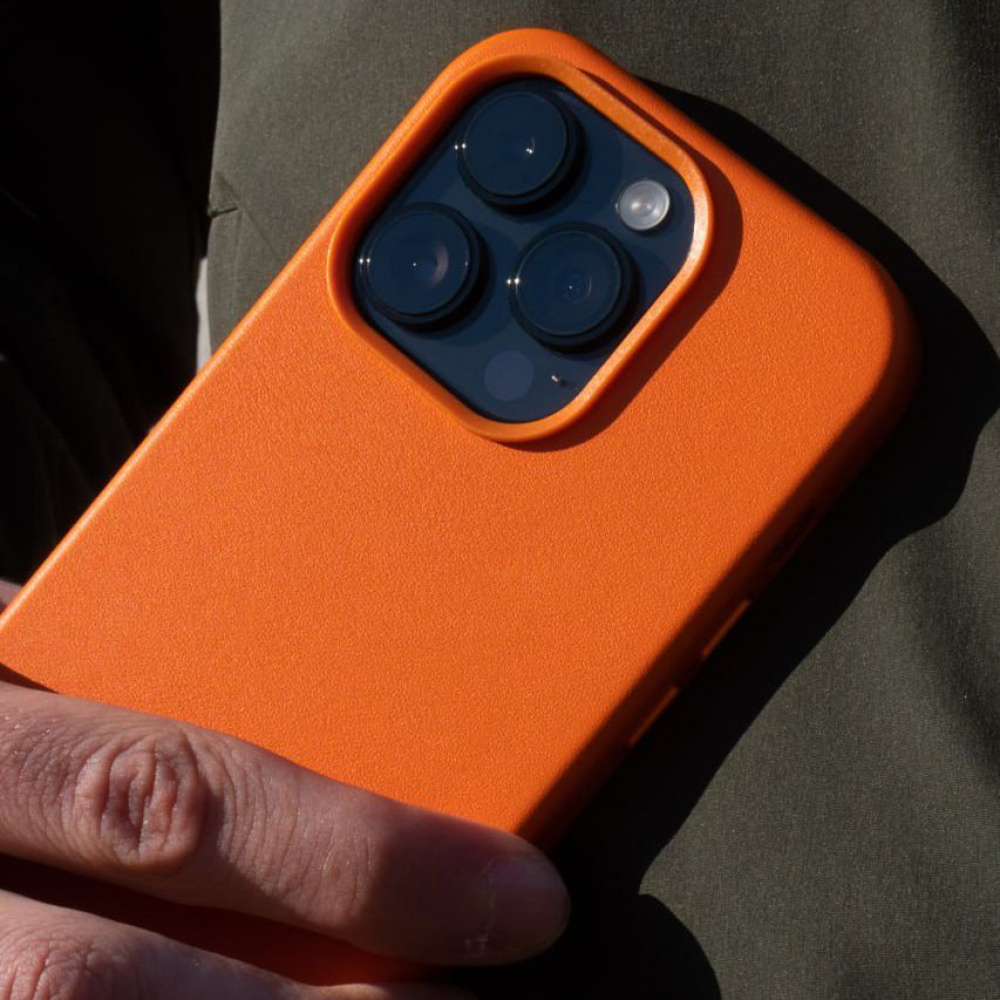 Чохол WAVE Premium Leather Edition Case with Magnetic Ring iPhone 15 Pro — Придбати в Україні - фото 5