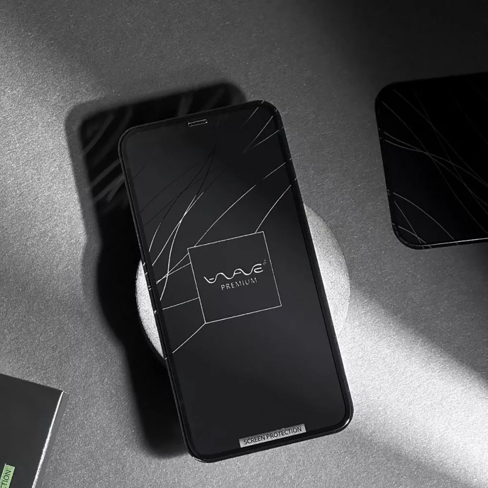 Защитное стекло WAVE Premium iPhone 15 Plus
