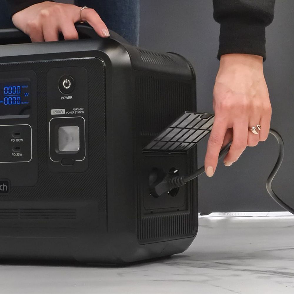 Портативна зарядна станція Choetech 1200W — Придбати в Україні - фото 10