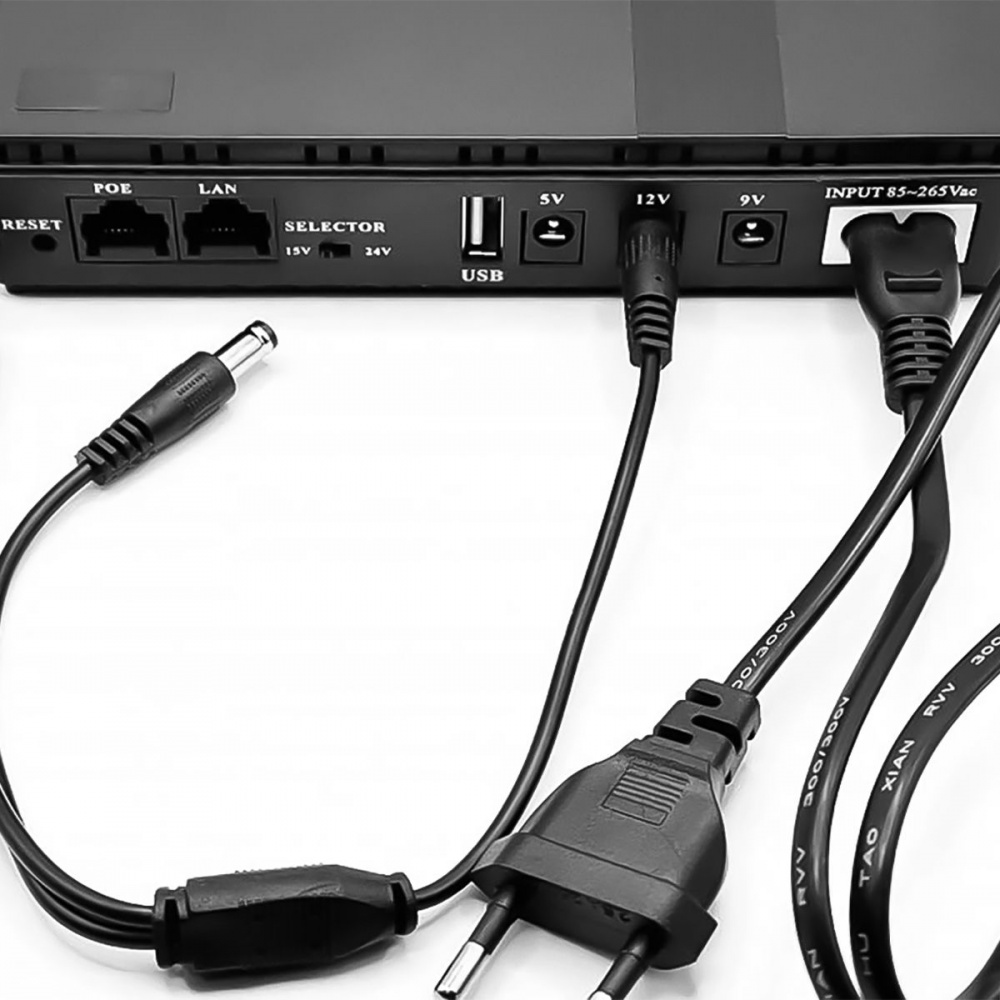 Портативне джерело безперебійного живлення DC UPS 10400mAh — Придбати в Україні - фото 3