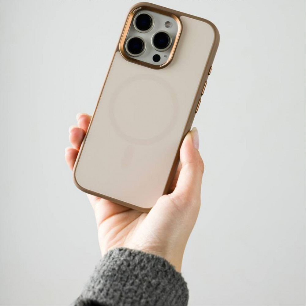 Чехол Proove Sapphire Case with Magnetic Ring iPhone 17 Pro Max cosmic orange на картинке №4