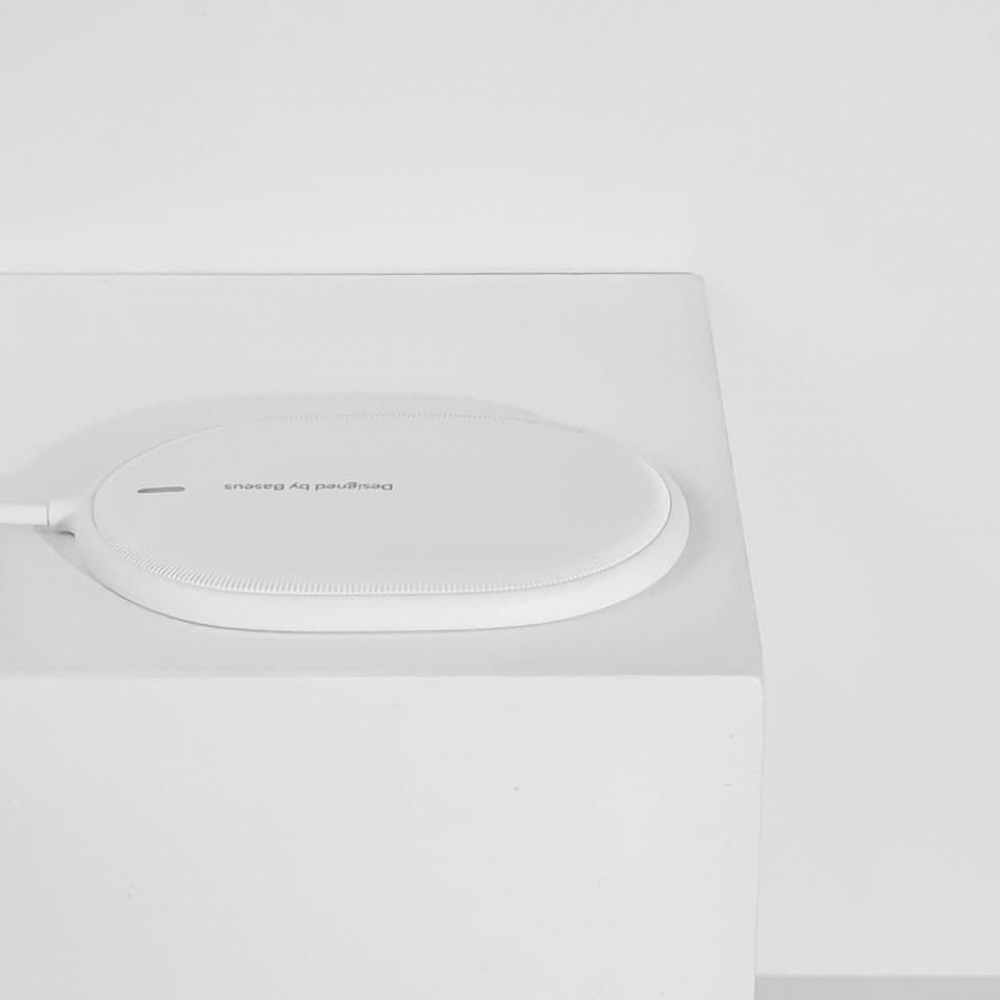 Бездротовий ЗП Baseus Light Magnetic 15W — Придбати в Україні - фото 3