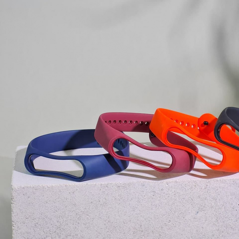 Ремінець Silicone New Xiaomi Mi Band 3/4 — Придбати в Україні