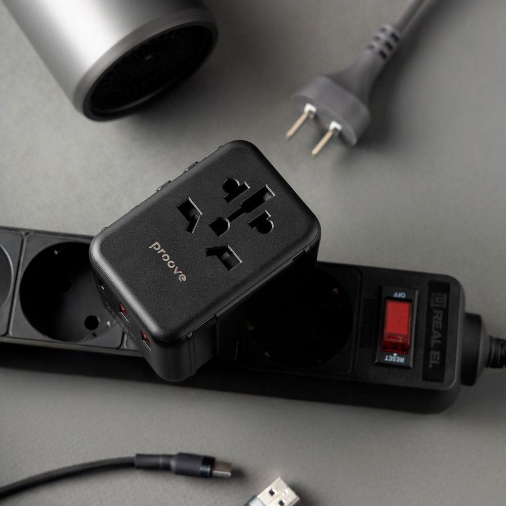 Универсальный адаптер Proove Trip 20W - фото 12