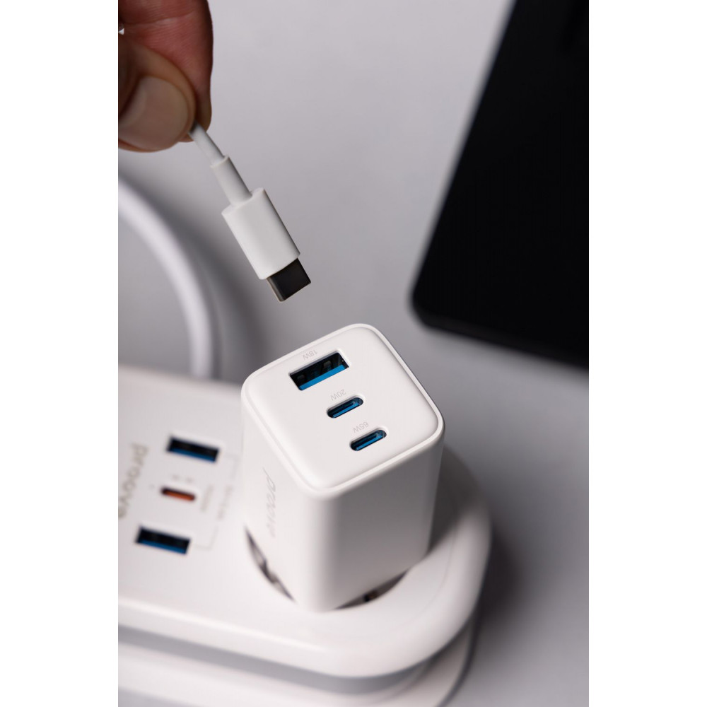 СЗУ Proove Pocket GaN 65W (2Type-C + USB) - фото 12
