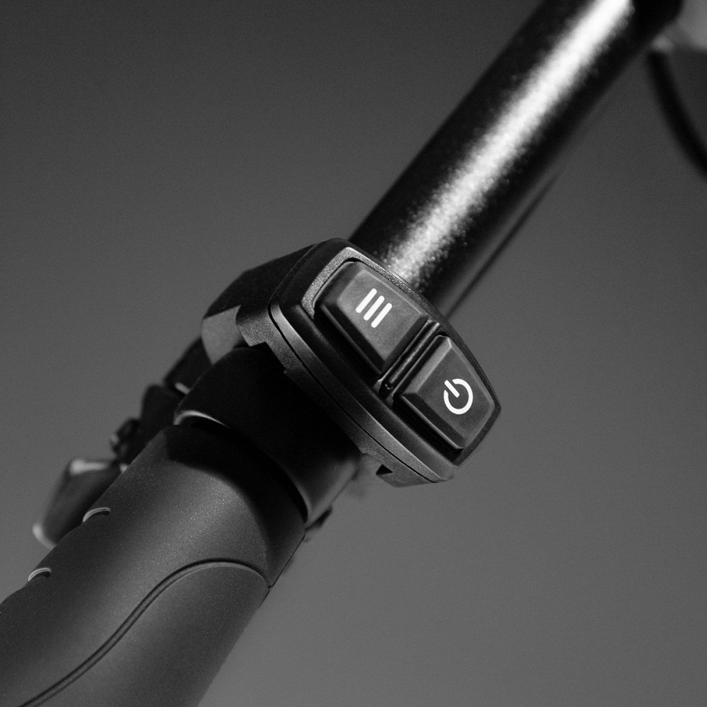 Електросамокат Proove Model Urban App  450W (чорно блакитний) — Придбати в Україні - фото 40