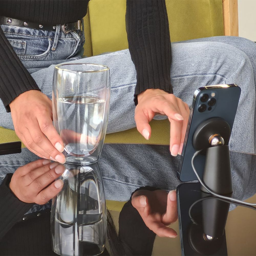 Бездротовий ЗП Baseus Simple Magnetic Stand 15W — Придбати в Україні - фото 3